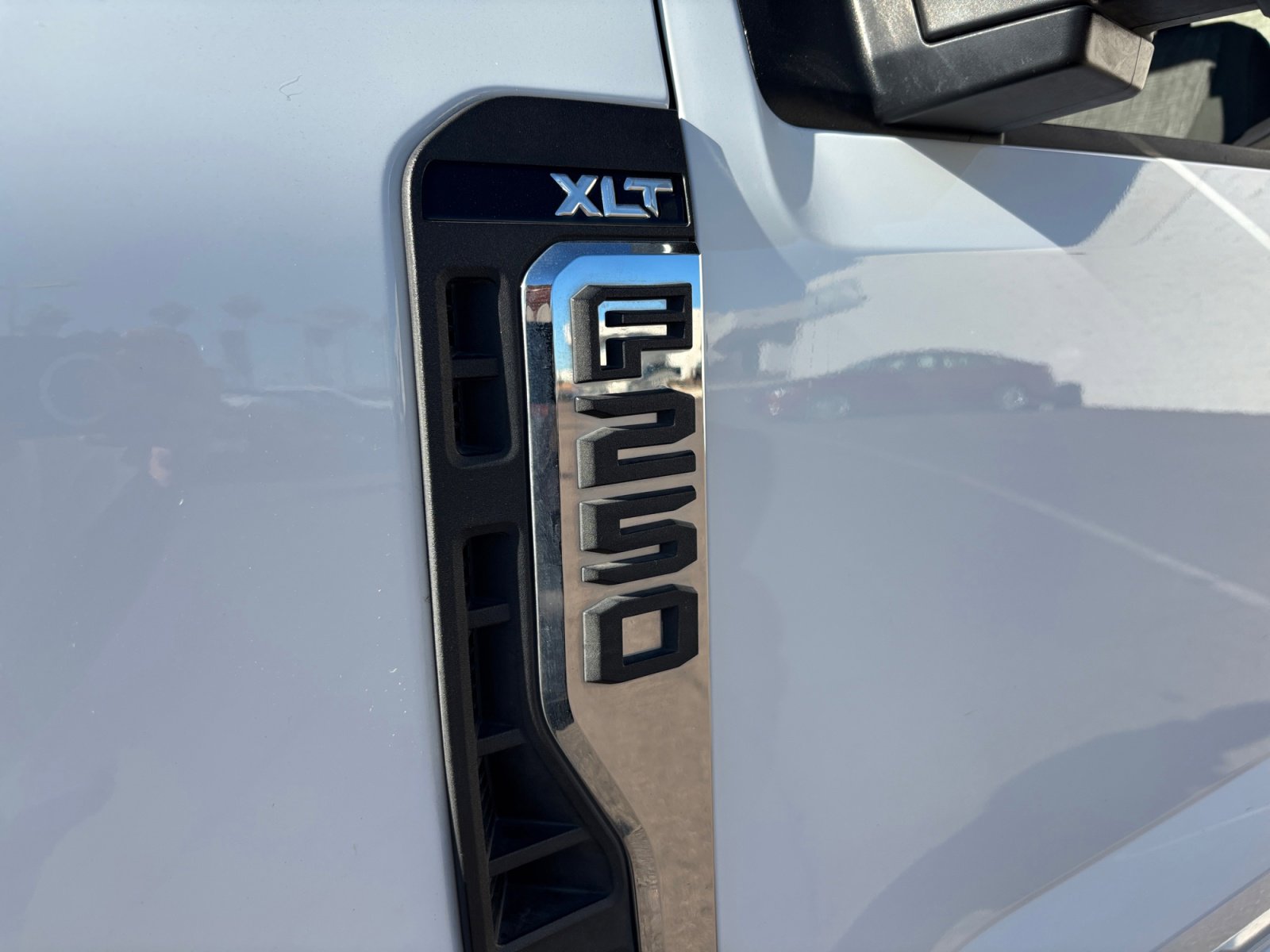 Used 2023 Ford F250 XLT w/ FX4 Off-Road Package image 22