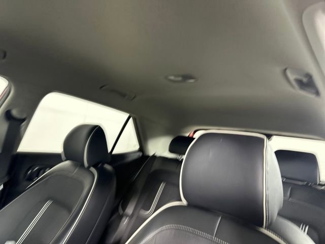 Certified 2023 Hyundai Venue Limited image 12