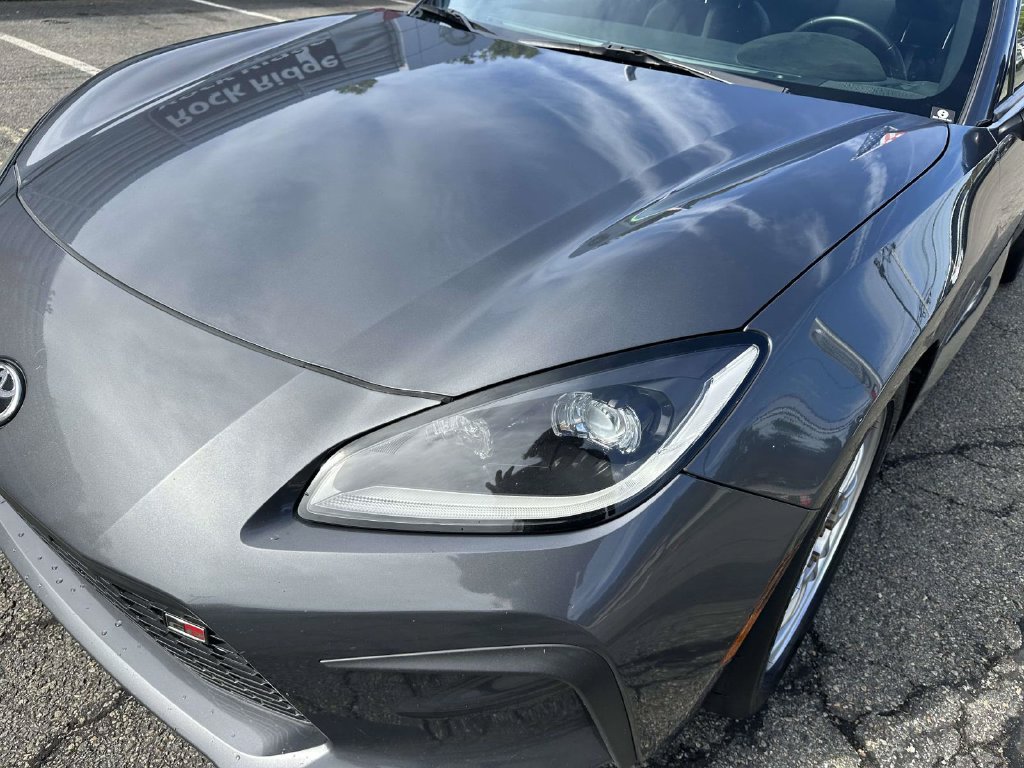 Used 2022 Toyota GR86 Premium w/ ALL Weather Mat Package (TMS) RWD image 9
