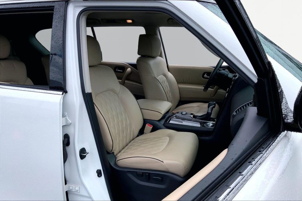 Used 2023 Nissan Armada Platinum w/ Captain's Chairs Package AWD/4WD image 21