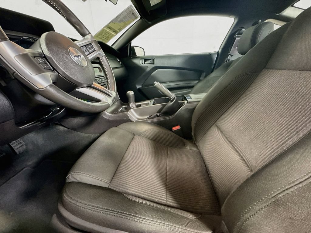 Used 2014 Ford Mustang Coupe w/ V6 Performance Package RWD image 19
