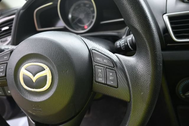 Used 2016 MAZDA MAZDA3 i Sport FWD image 16