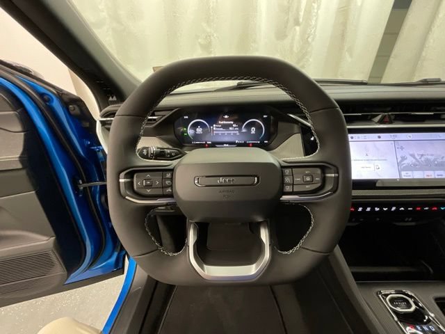 New 2026 Jeep Cherokee Laredo AWD/4WD image 11