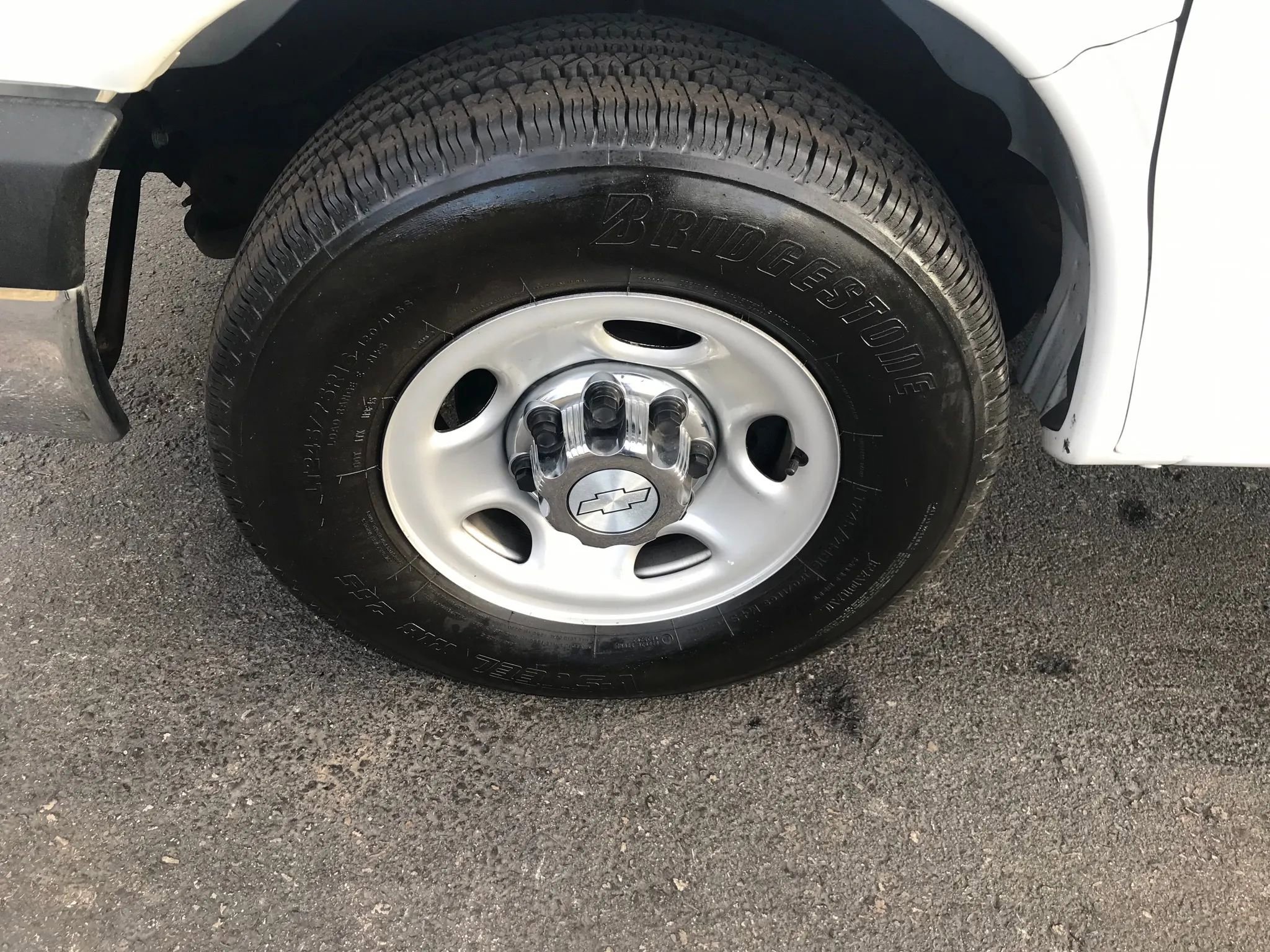 Used 2016 Chevrolet Express 3500 LT w/ LT Preferred Equipment Group image 26