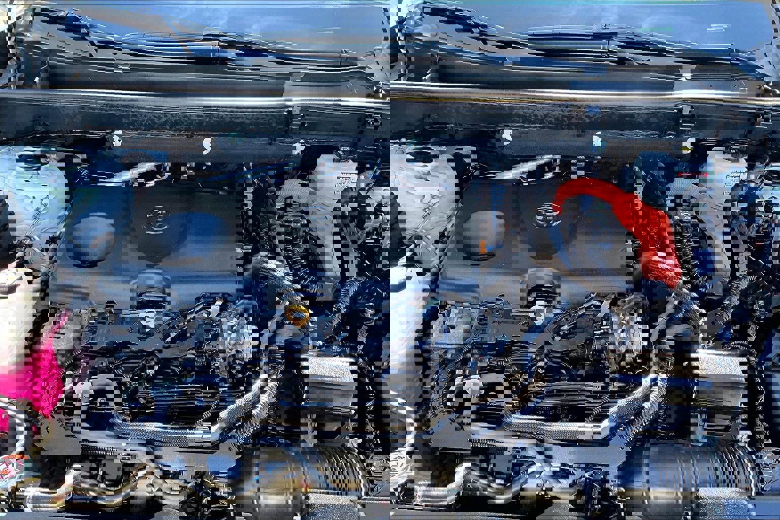 Used 2022 Toyota RAV4 LE image 10