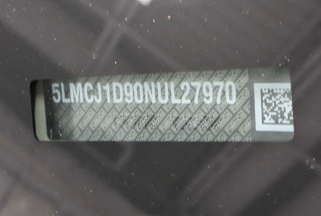 Used 2022 Lincoln Corsair Standard w/ Premium Package image 37