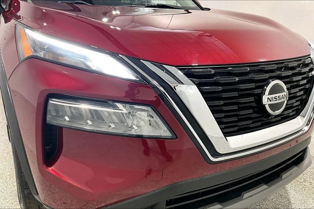 Used 2021 Nissan Rogue SV image 33