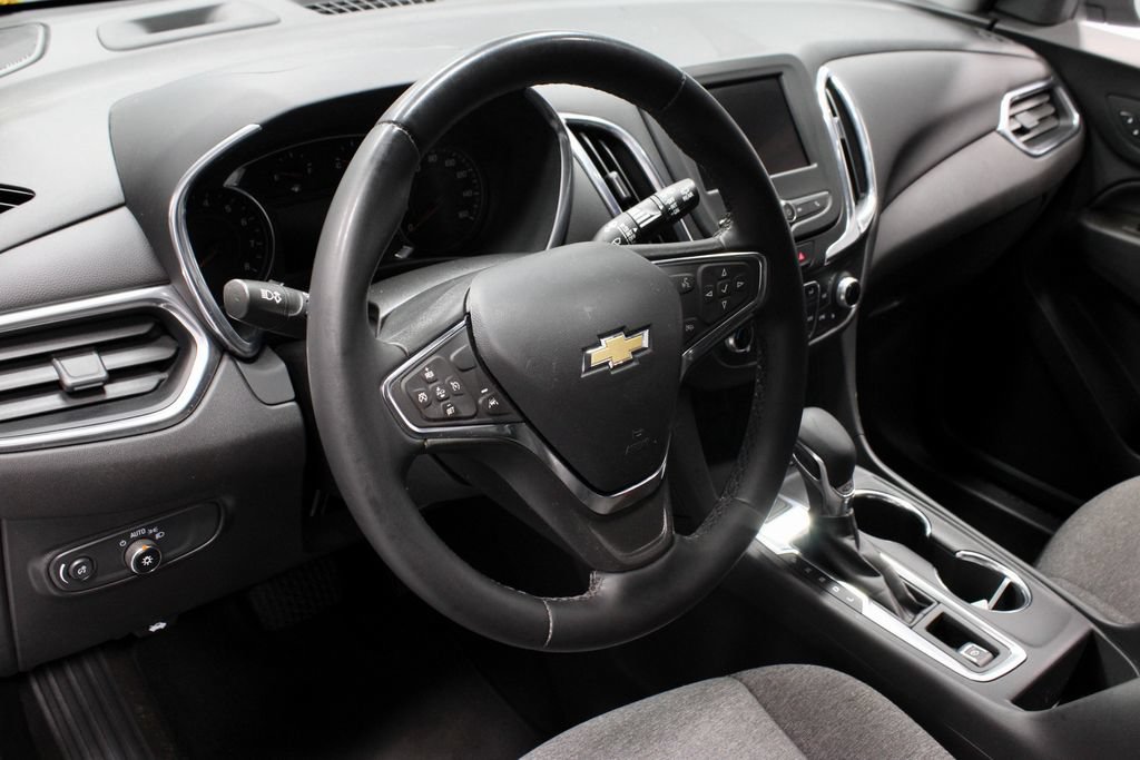 Used 2023 Chevrolet Equinox LT w/ Driver Convenience Package AWD/4WD image 25