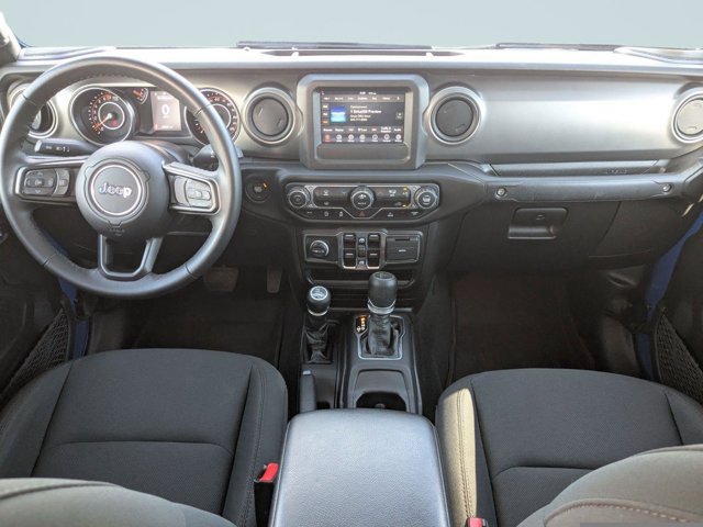 Used 2022 Jeep Gladiator Sport AWD/4WD image 14