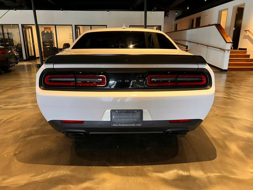Used 2023 Dodge Challenger SRT Hellcat image 4