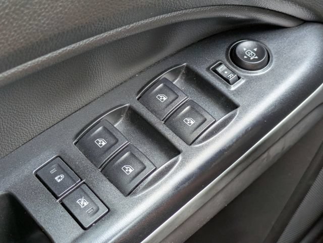 Used 2016 Chevrolet Colorado LT w/ LT Convenience Package RWD image 17
