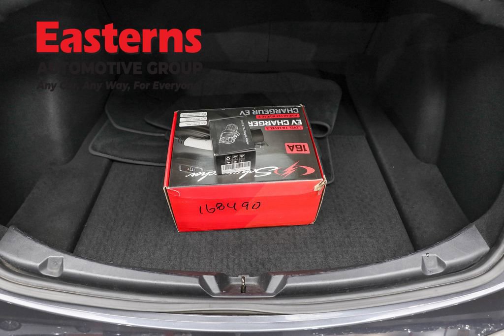 Used 2018 Tesla Model 3 Performance image 9