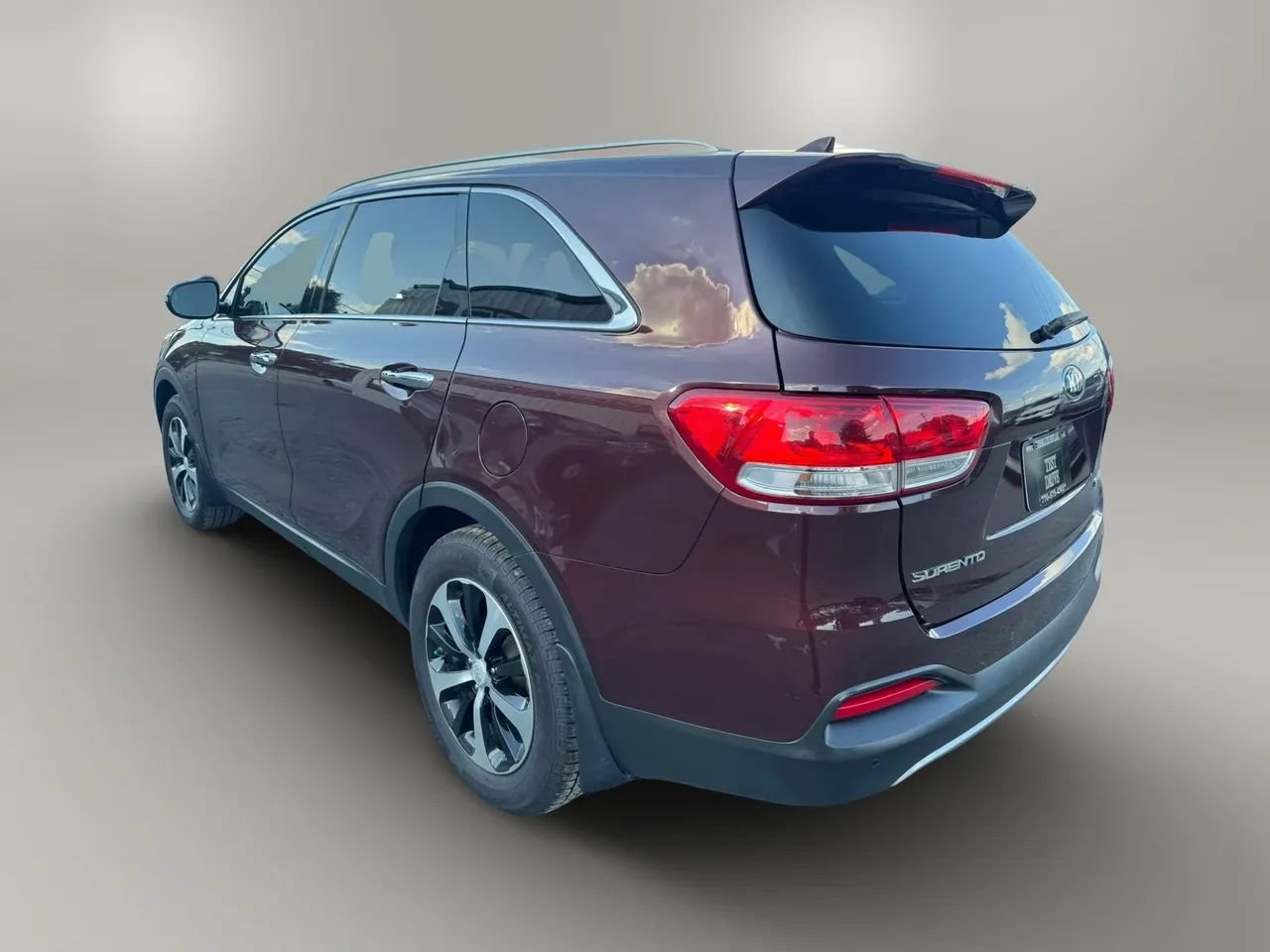 Used 2017 Kia Sorento EX FWD image 8
