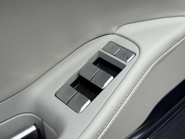 New 2026 Lincoln Navigator L Reserve AWD/4WD image 21