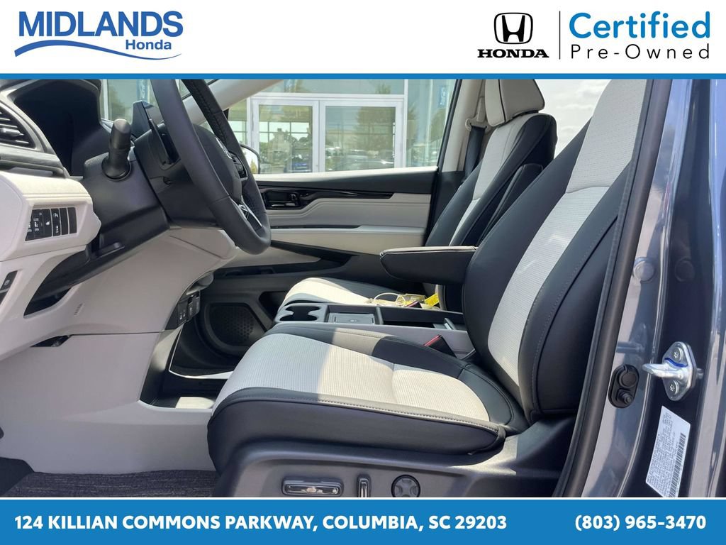Certified 2026 Honda Odyssey Elite image 16
