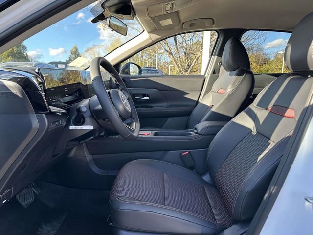 New 2026 Nissan Kicks SR image 16