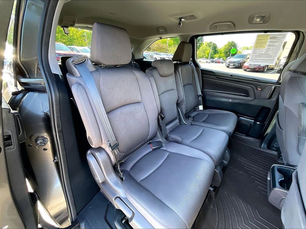 Used 2021 Honda Odyssey EX image 16