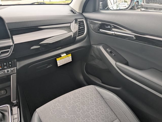 Certified 2024 Kia Seltos S FWD image 18