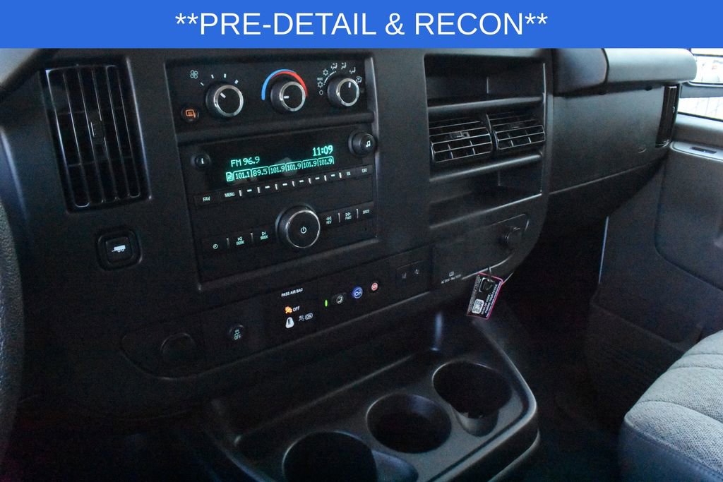 Certified 2025 Chevrolet Express 3500 LT RWD image 8