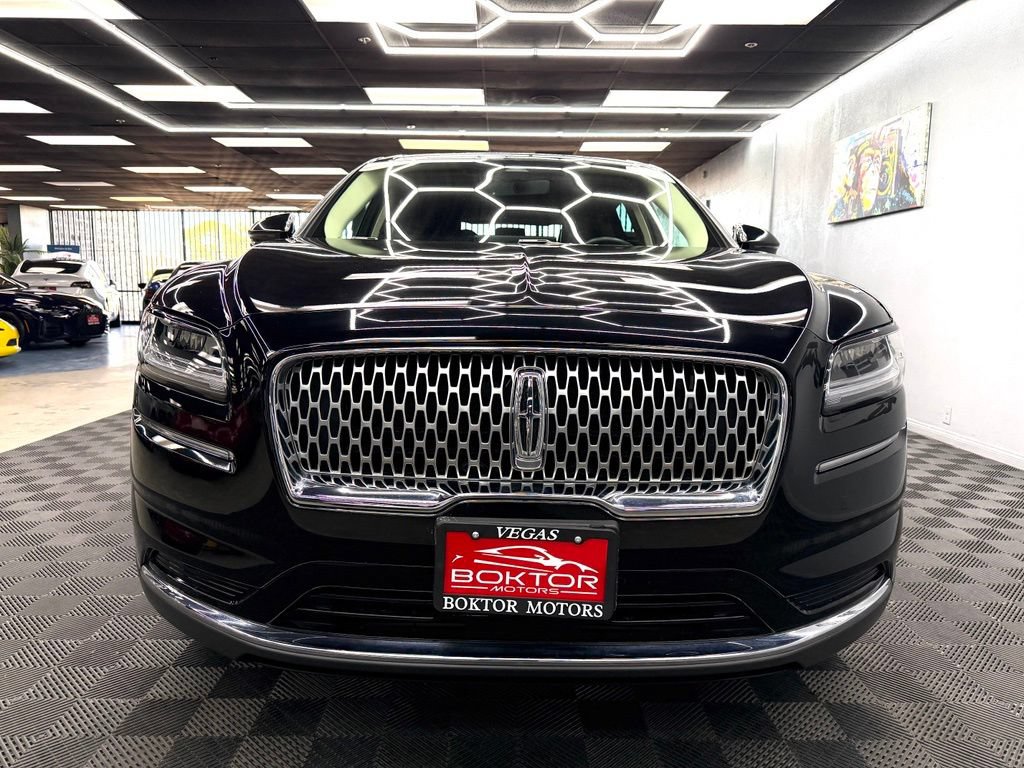 Used 2021 Lincoln Nautilus Reserve FWD image 4