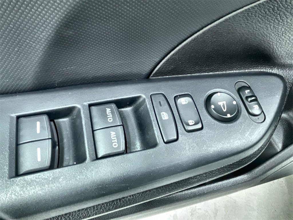 Used 2021 Honda Civic Sport image 12