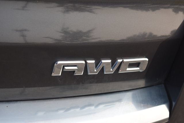 Used 2015 GMC Acadia SLE AWD/4WD image 15
