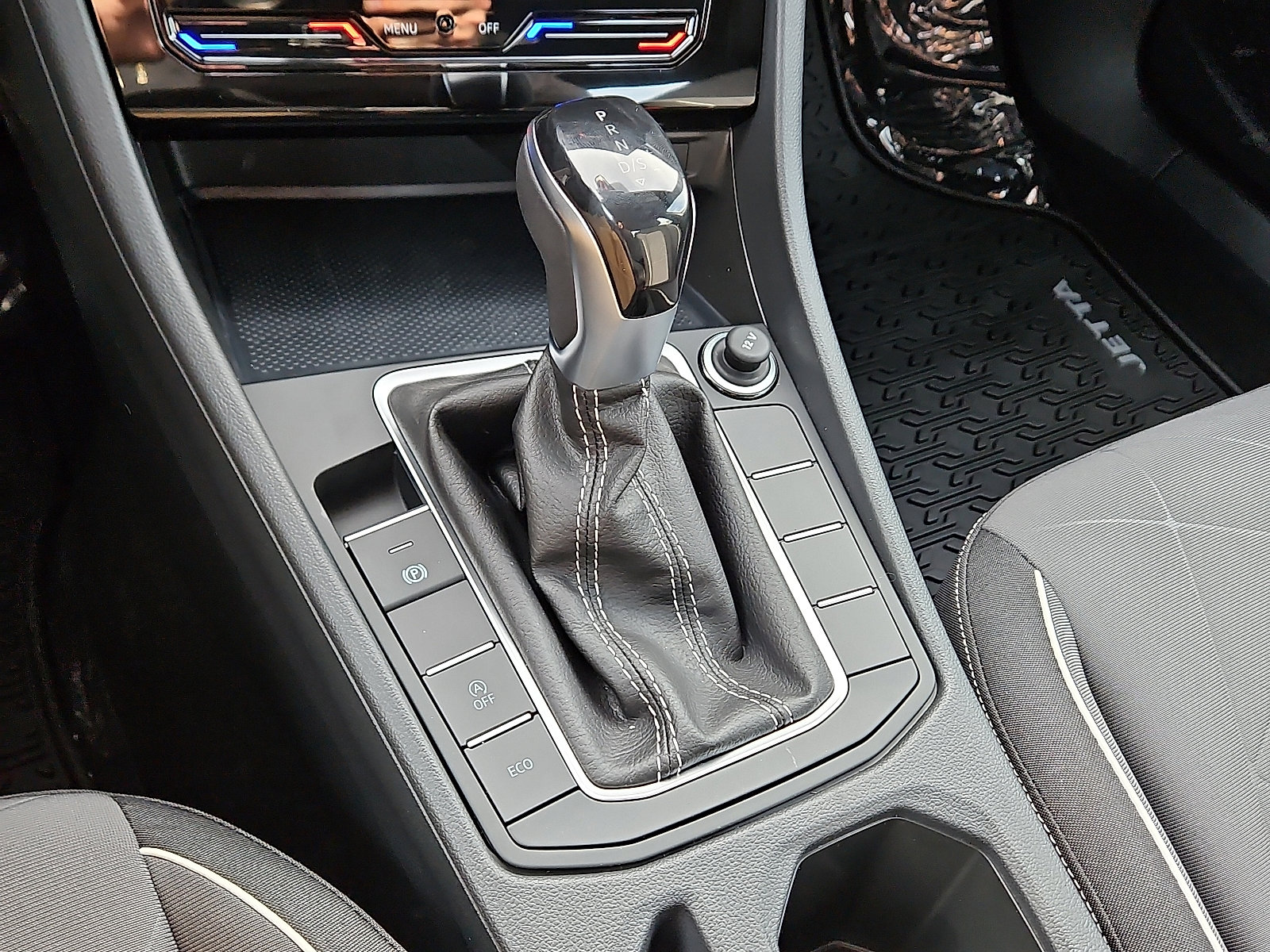 New 2026 Volkswagen Jetta Sport image 14