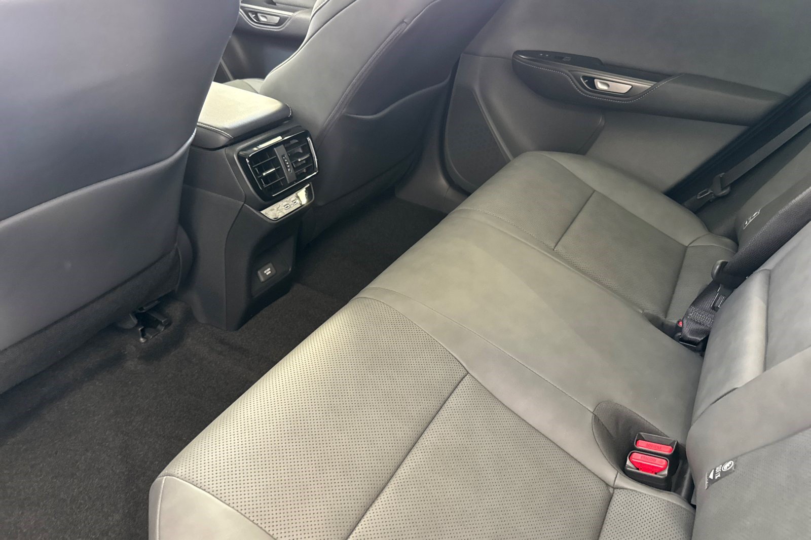 Certified 2024 Lexus RZ 300e Premium w/ Technology Package FWD image 15