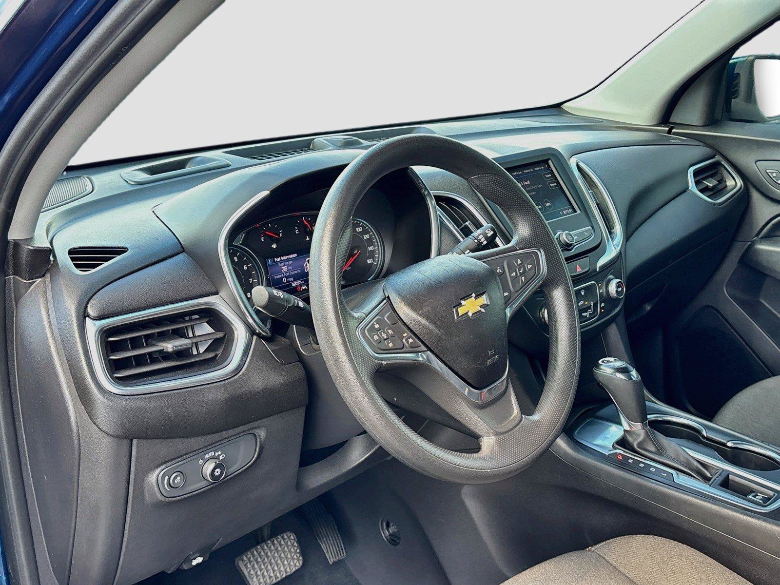 Used 2020 Chevrolet Equinox LT w/ LPO, Floor Liner Package FWD image 9