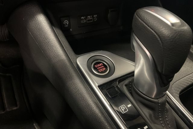 Used 2024 Nissan Sentra SV FWD image 23