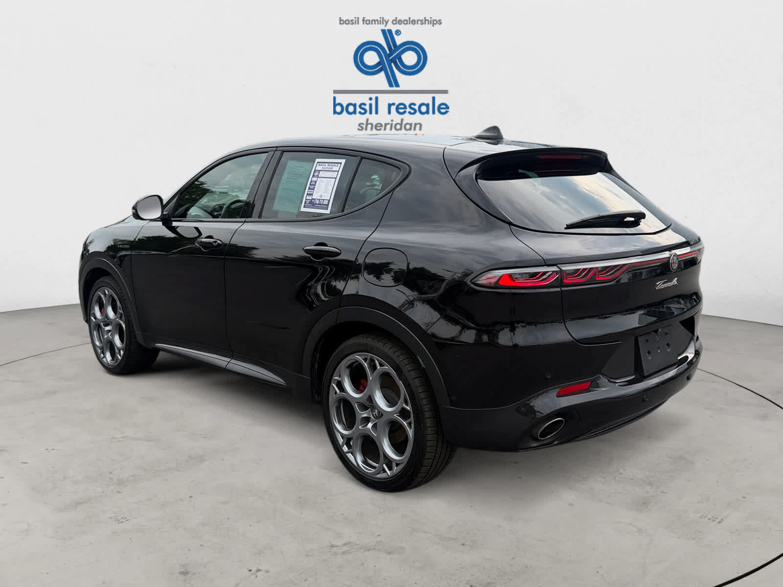 Used 2024 Alfa Romeo Tonale Ti w/ Active Assist Package AWD/4WD image 4
