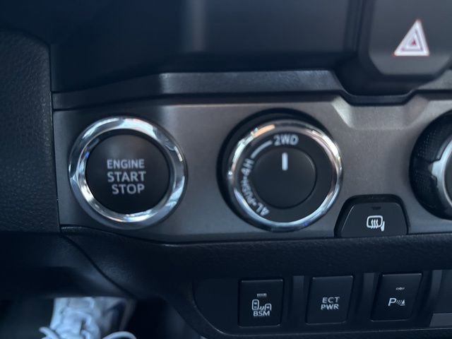 Used 2023 Toyota Tacoma 4x4 Access Cab image 24