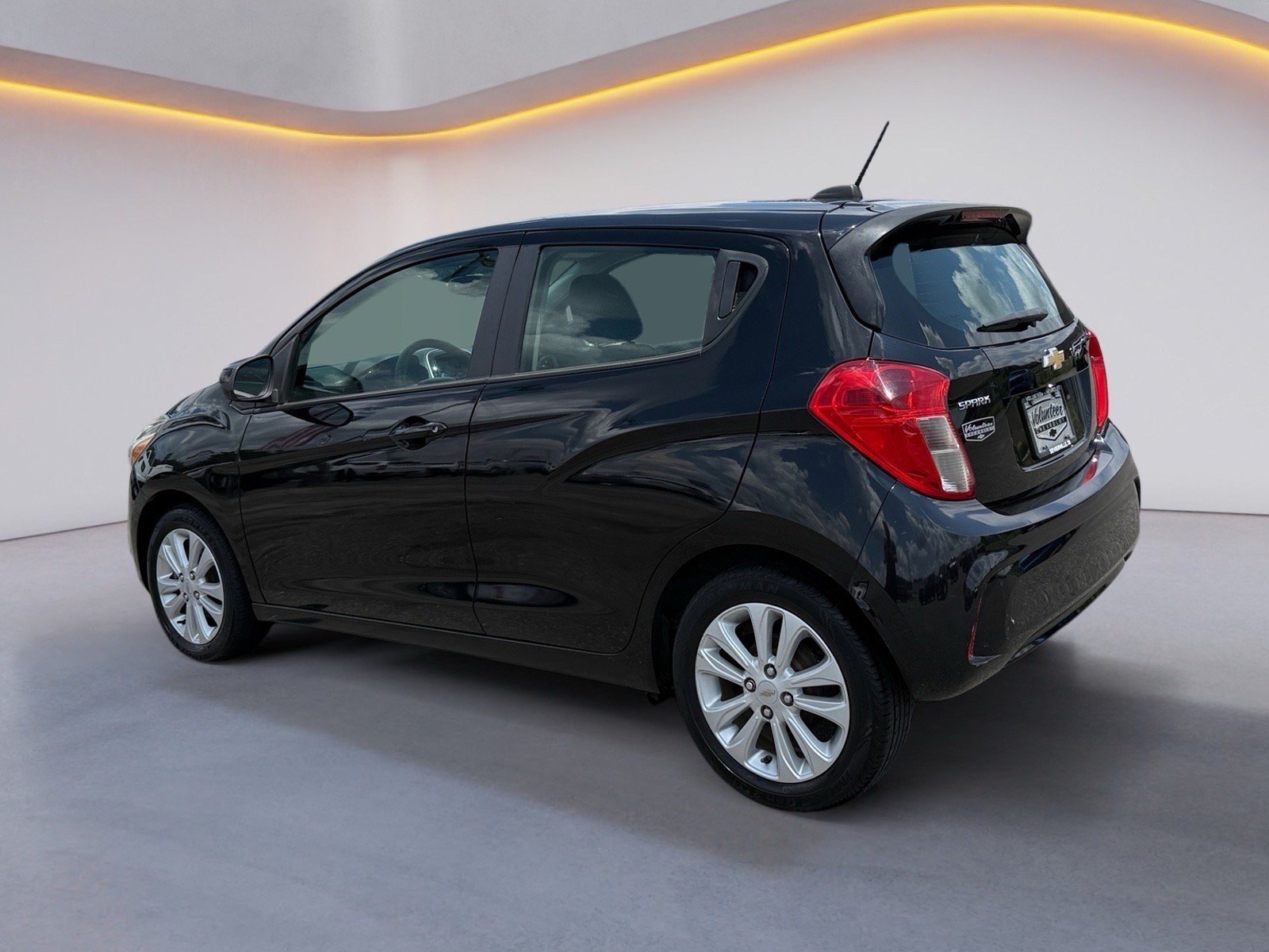 Used 2017 Chevrolet Spark LT FWD image 5