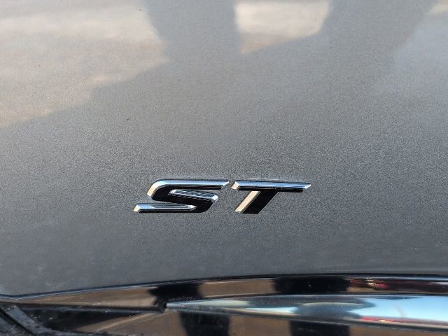 Used 2025 Buick Envision Sport Touring image 14