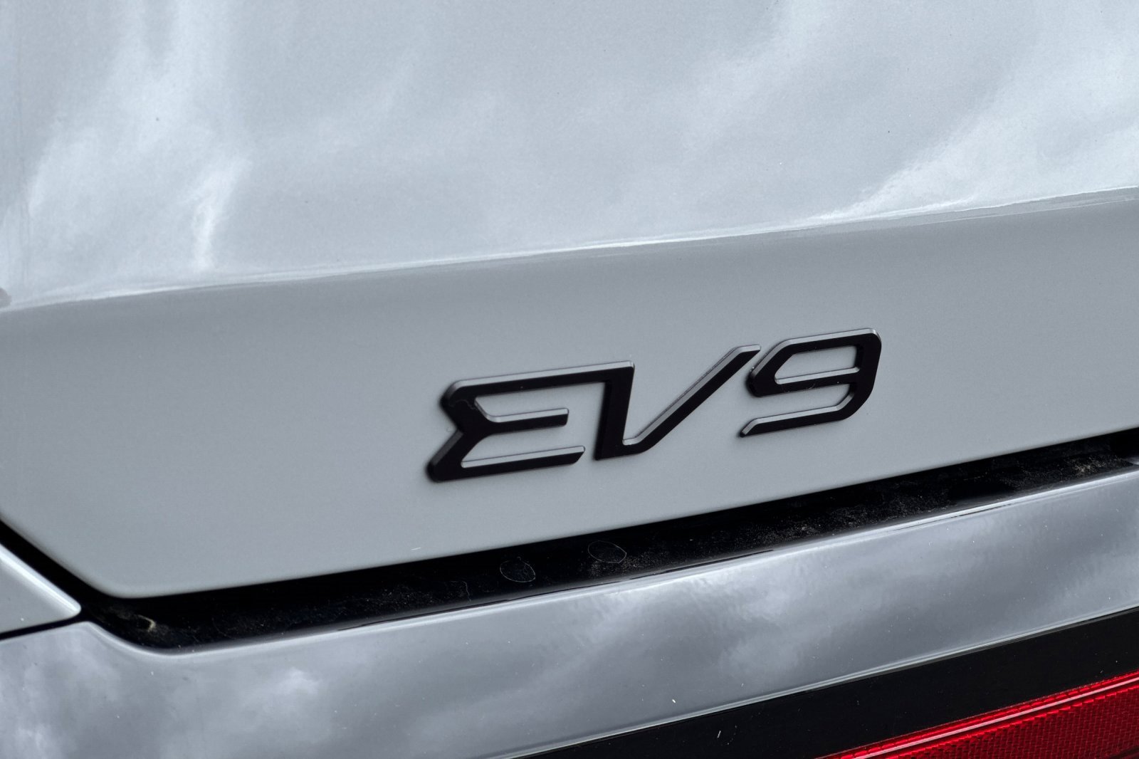 New 2026 Kia EV9 Land w/ Nightfall Edition Package image 24