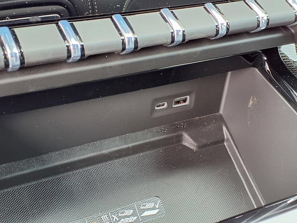 New 2026 GMC Yukon Elevation AWD/4WD image 11