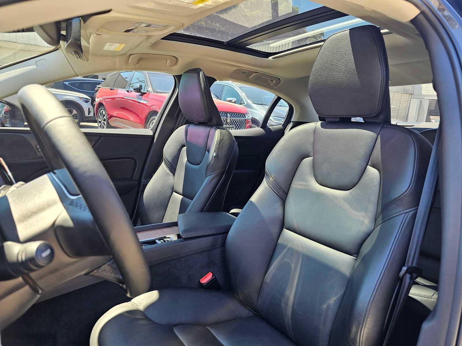 Certified 2024 Volvo S60 B5 Plus AWD/4WD image 21