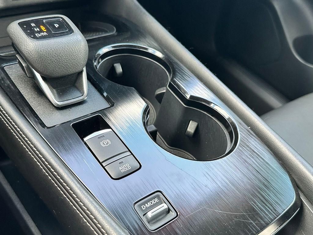 Used 2023 Nissan Rogue SL w/ SL Premium Package FWD image 19