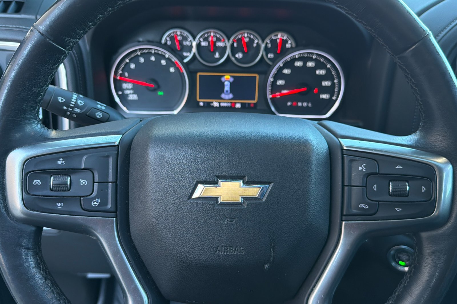 Used 2020 Chevrolet Silverado 1500 LTZ w/ LTZ Plus Package AWD/4WD image 32