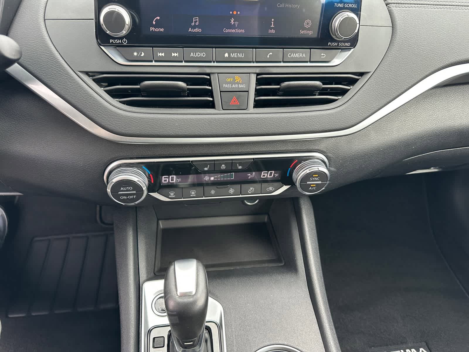 Used 2019 Nissan Altima 2.5 SV AWD/4WD image 13