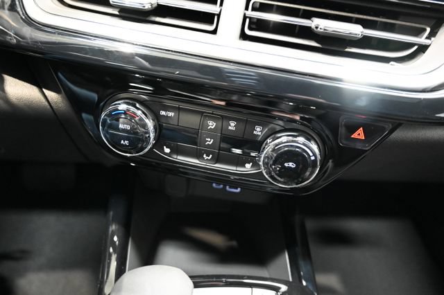 New 2026 Chevrolet Trax RS w/ Driver Confidence Package FWD image 17