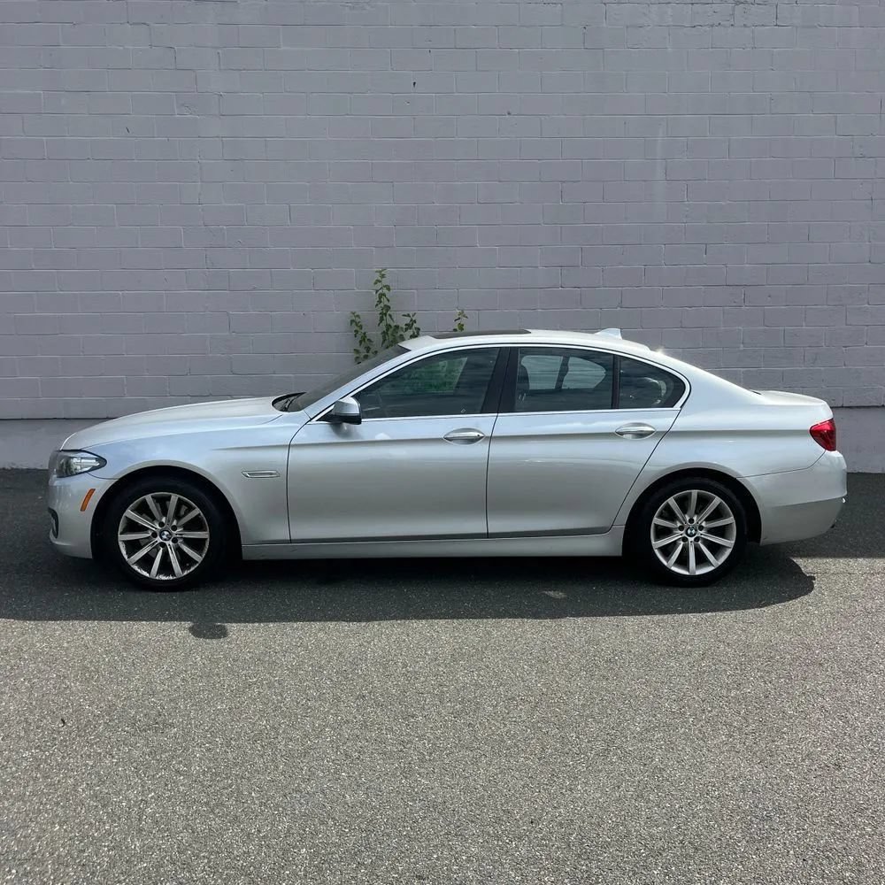 Used 2015 BMW 535i xDrive Sedan AWD/4WD image 3