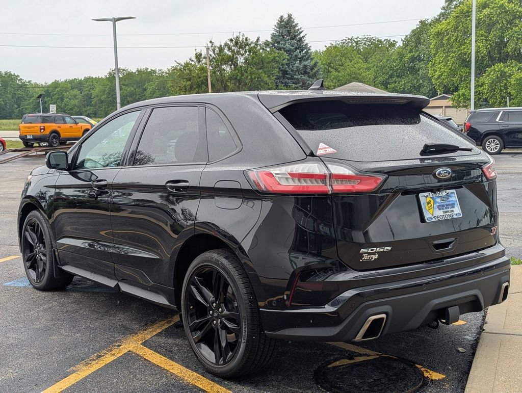 Used 2019 Ford Edge ST w/ Equipment Group 401A AWD/4WD image 5
