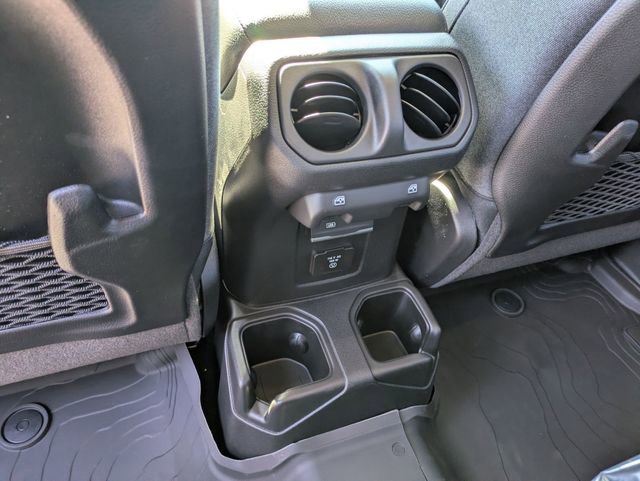 New 2026 Jeep Wrangler Unlimited Rubicon w/ Technology Group image 26