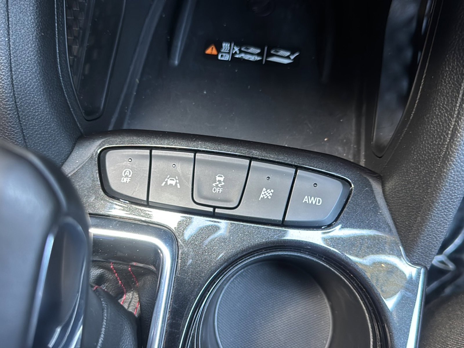 Used 2024 Chevrolet TrailBlazer RS w/ Convenience Package AWD/4WD image 38