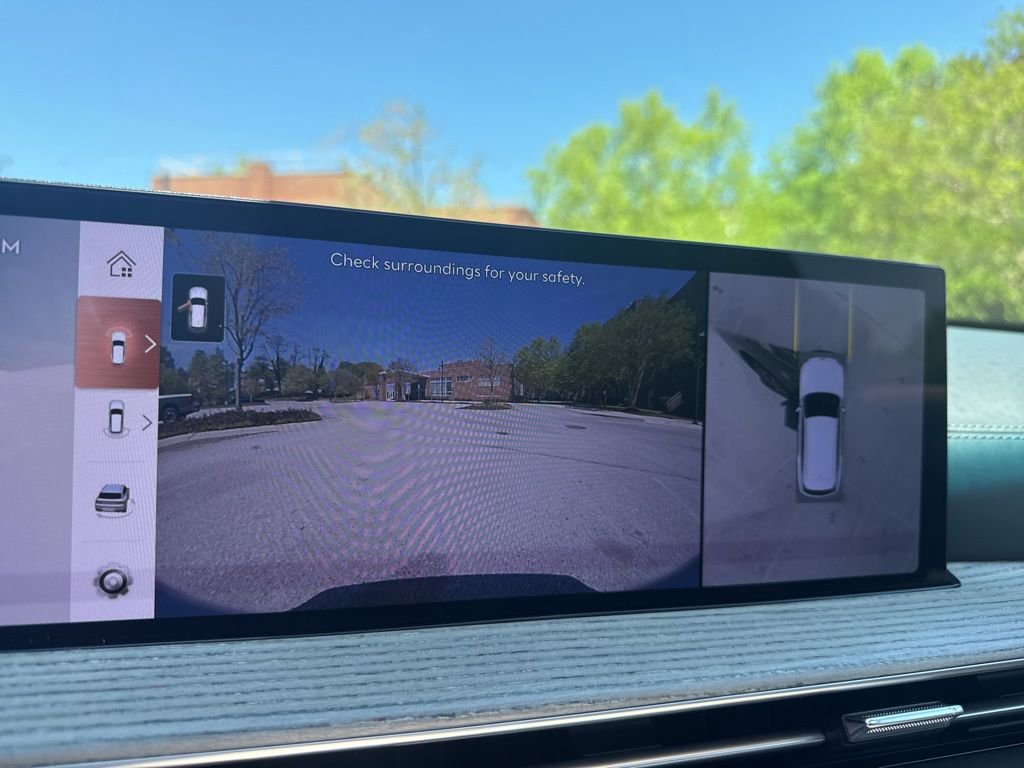 Certified 2025 Genesis GV80 2.5T Advanced AWD/4WD image 22