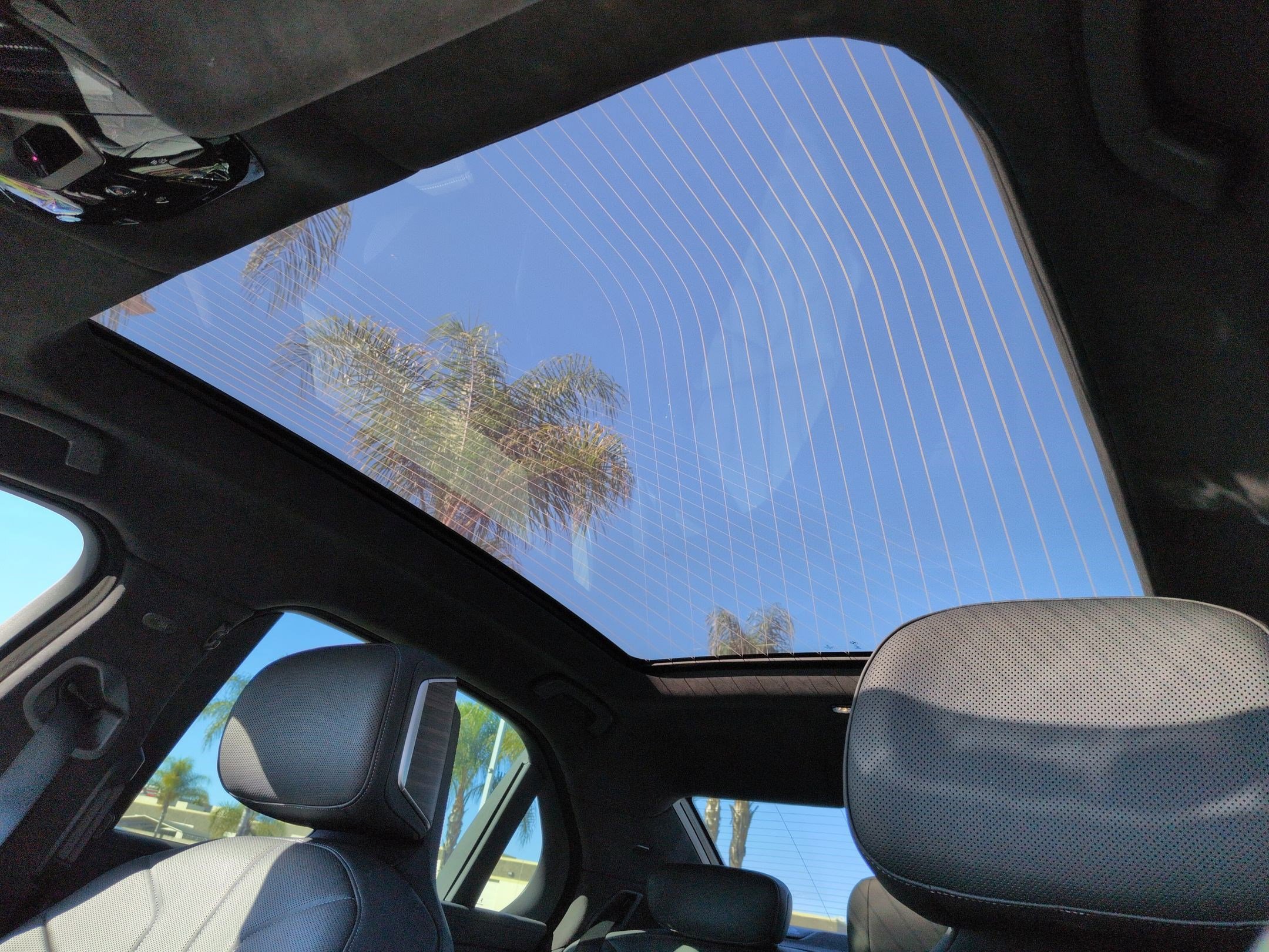 Used 2024 BMW 760i xDrive 760i xDrive w/ Premium Package 2 image 27