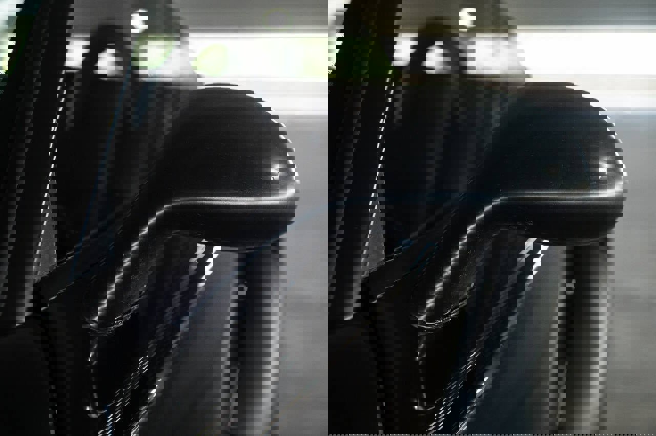 Used 1999 Plymouth Prowler RWD image 37