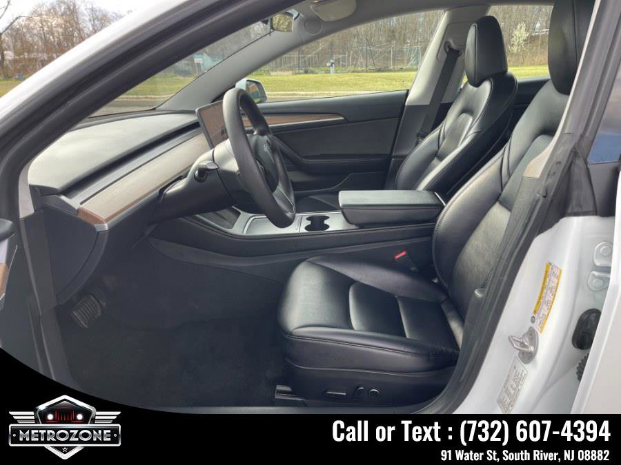 Used 2023 Tesla Model 3 Standard Range RWD image 14