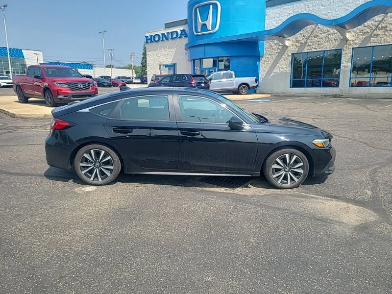 Used 2024 Honda Civic EX-L image 6